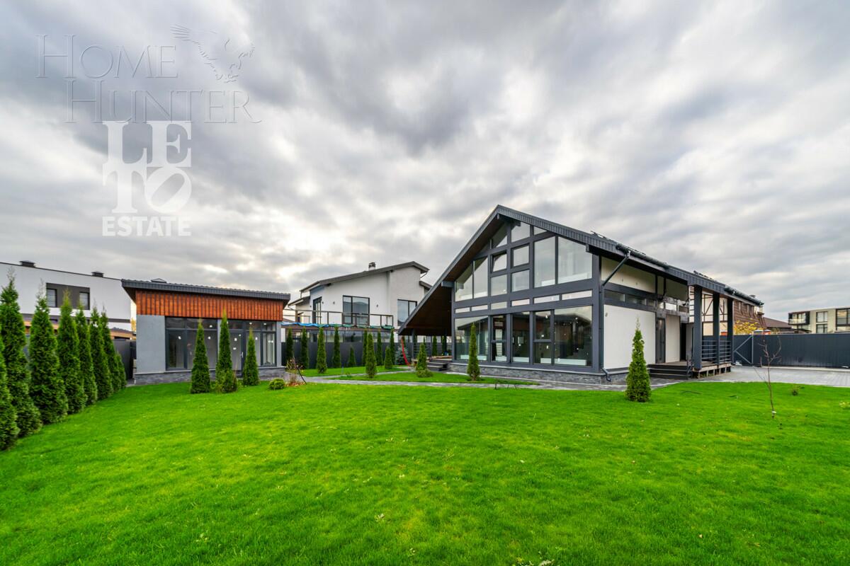 2-этажный коттедж 170 м² с отделкой