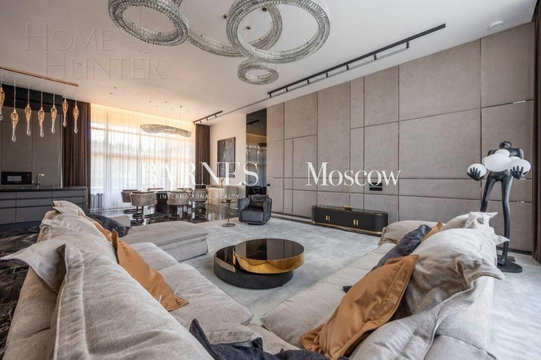 2-этажный коттедж 995 м² с отделкой