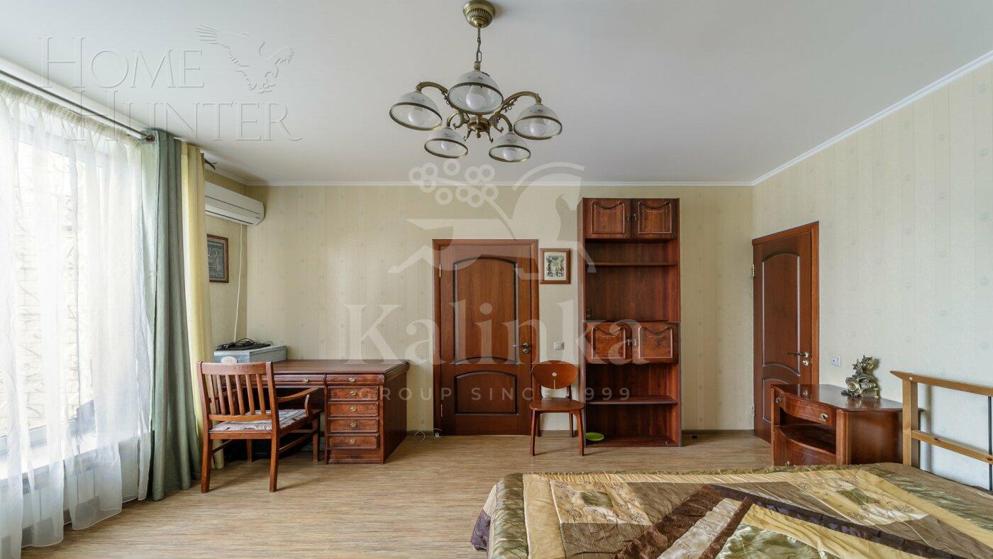 2-этажный коттедж 338.5 м² с отделкой