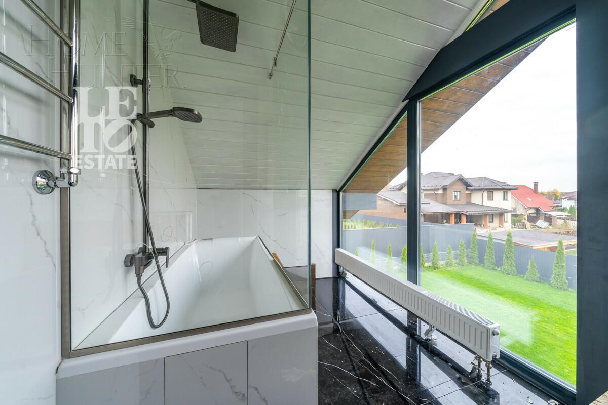 2-этажный коттедж 170 м² с отделкой