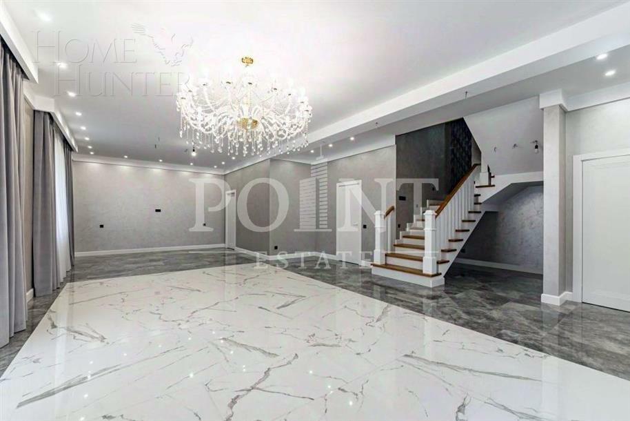 2-этажный коттедж 673 м² с отделкой