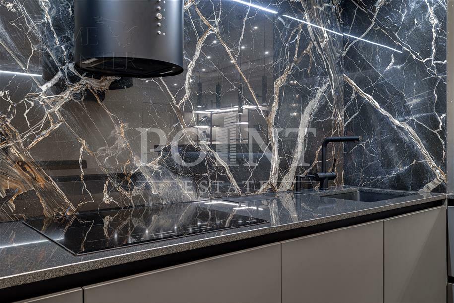 3-КОМН. КВАРТИРА С ОТДЕЛКОЙ 138.7 М² НА 37 ЭТАЖЕ