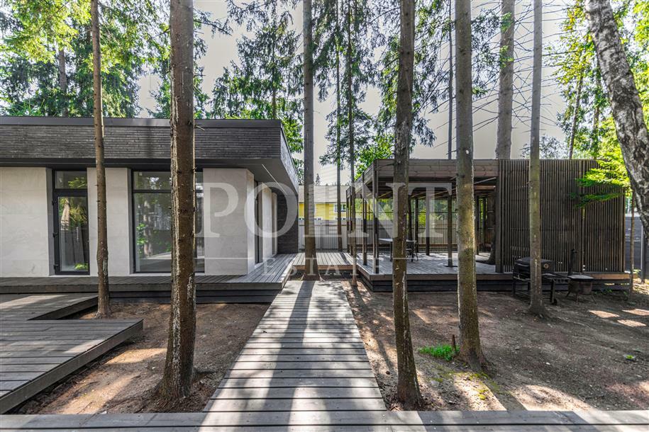 2-этажный коттедж 216 м² с отделкой