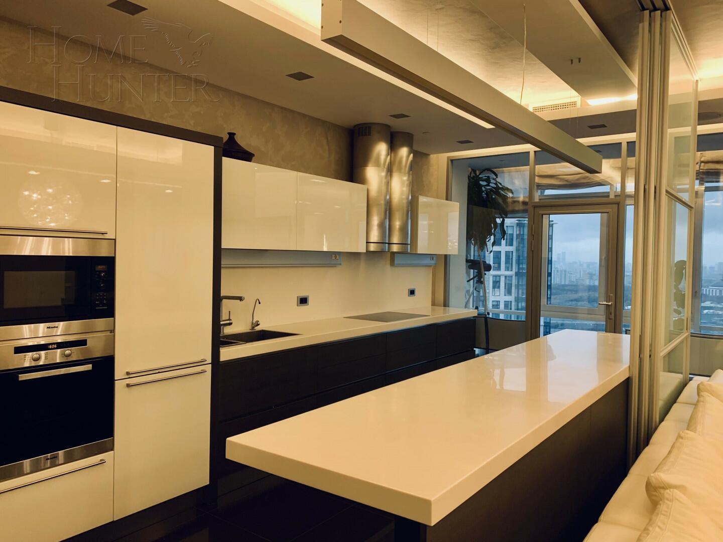 5-КОМН. КВАРТИРА С ОТДЕЛКОЙ 202.9 М² НА 26 ЭТАЖЕ