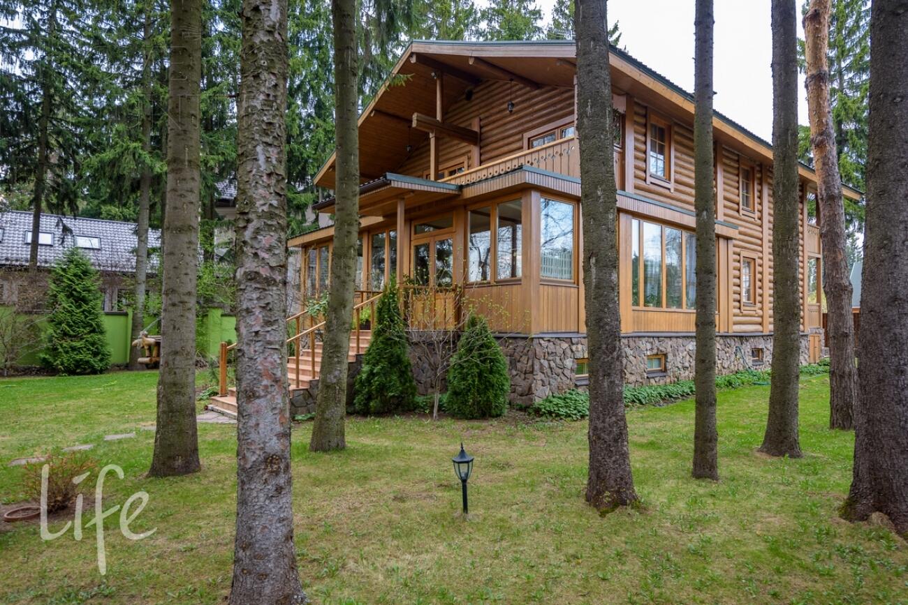 2-этажный коттедж 450 м² с отделкой