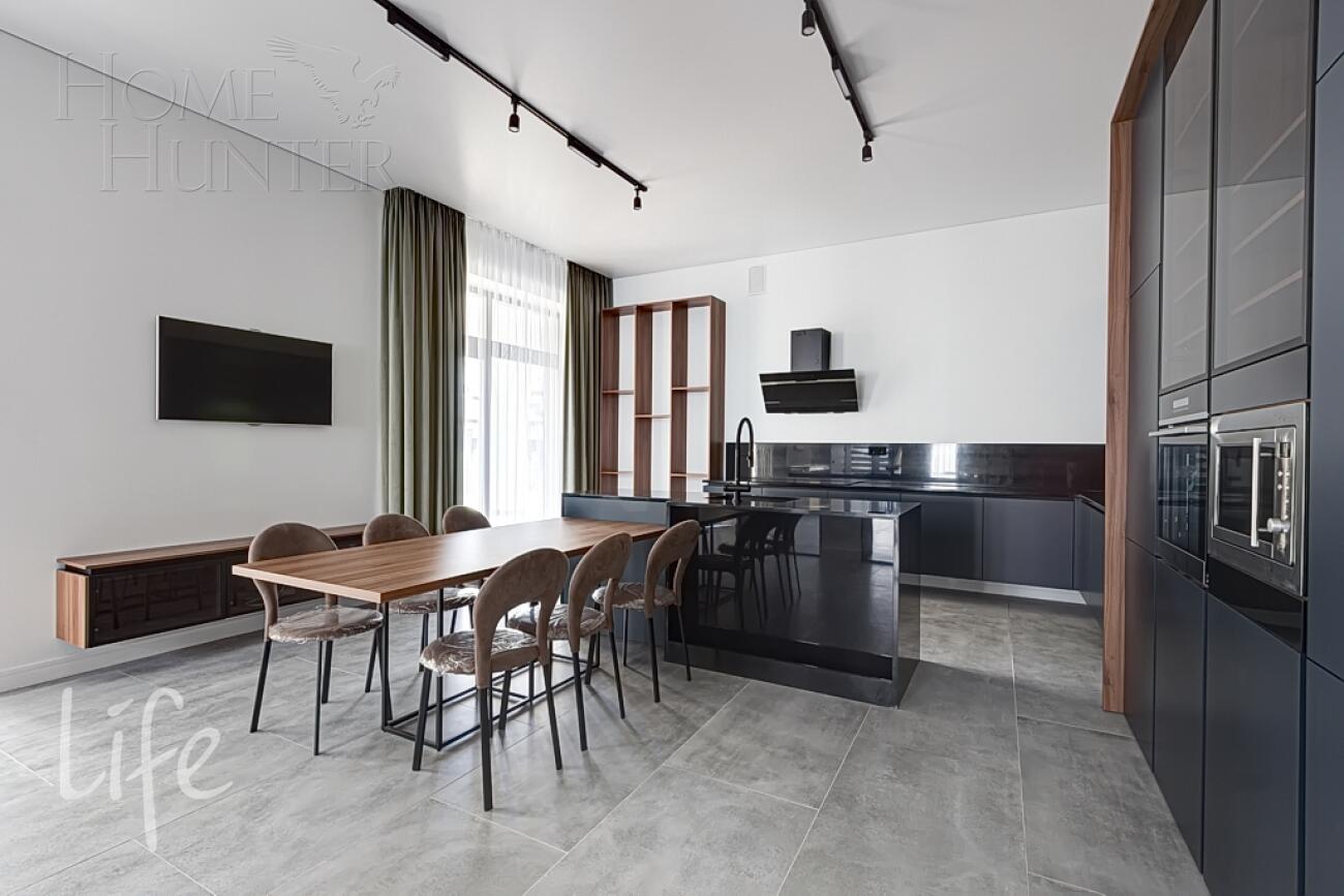 2-этажный коттедж 1 327 м² с отделкой