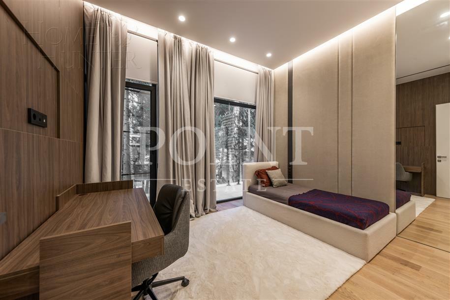 2-этажный коттедж 216 м² с отделкой