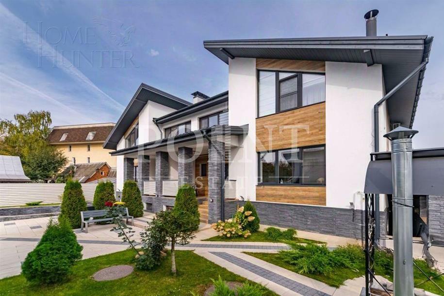 2-этажный коттедж 673 м² с отделкой