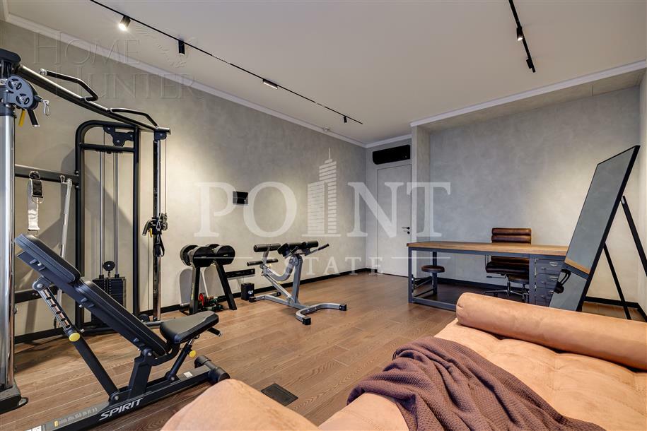 3-КОМН. КВАРТИРА С ОТДЕЛКОЙ 138.7 М² НА 37 ЭТАЖЕ