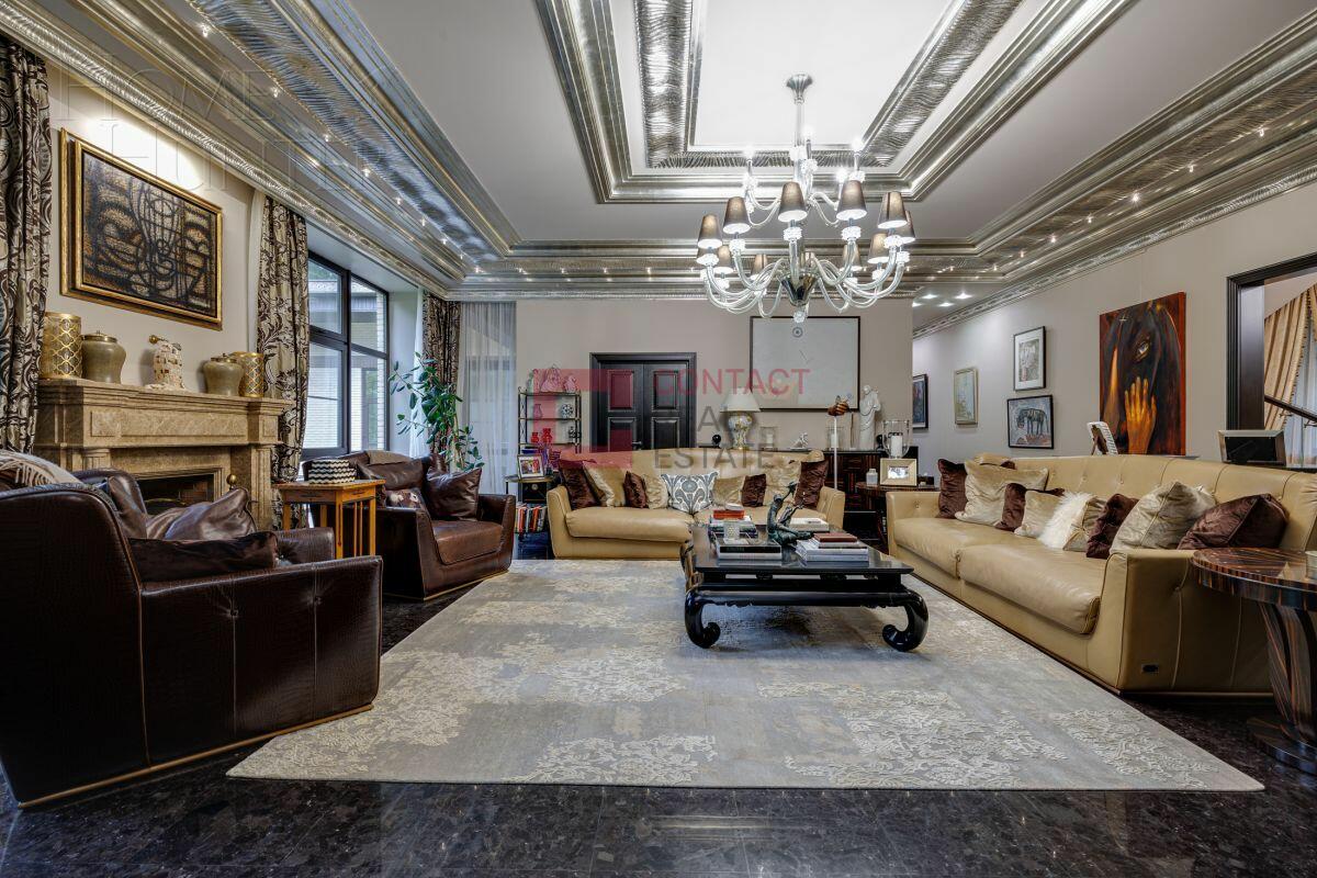 2-этажный коттедж 1 135 м² с отделкой