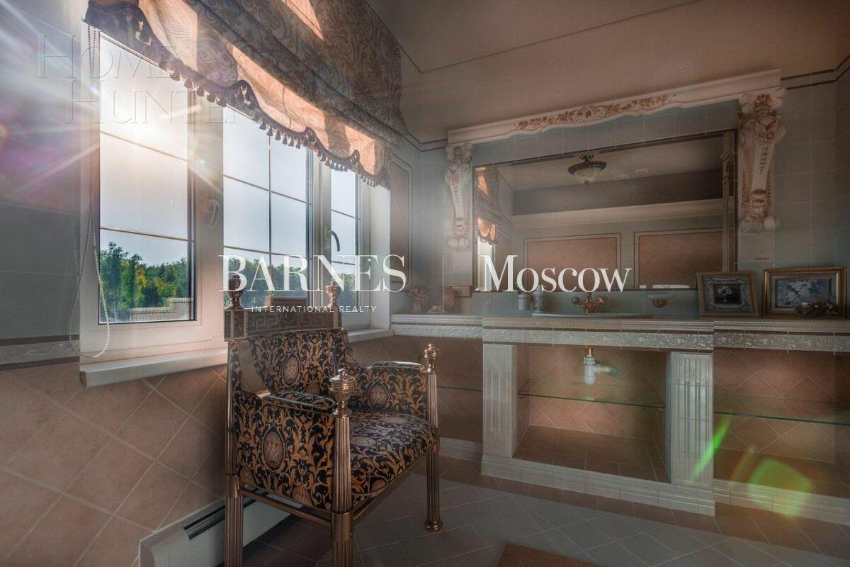 2-этажный коттедж 550 м² с отделкой