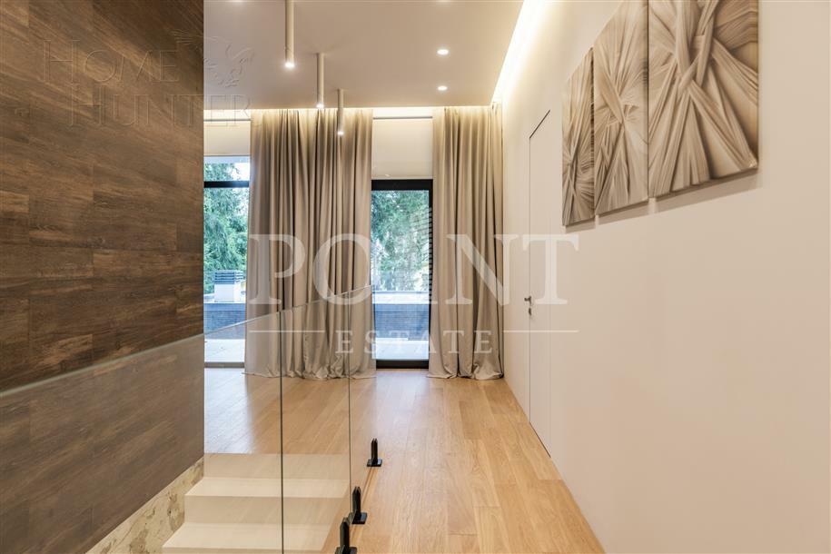 2-этажный коттедж 216 м² с отделкой