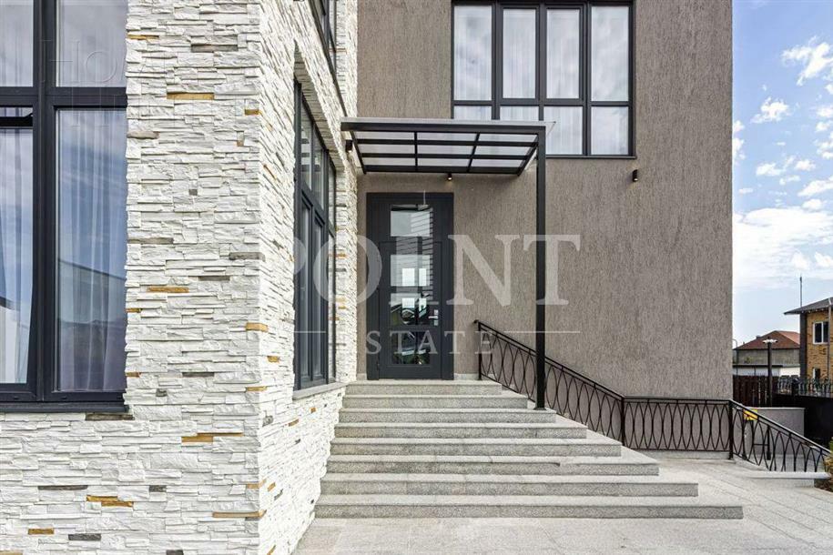 2-этажный коттедж 417 м² с отделкой