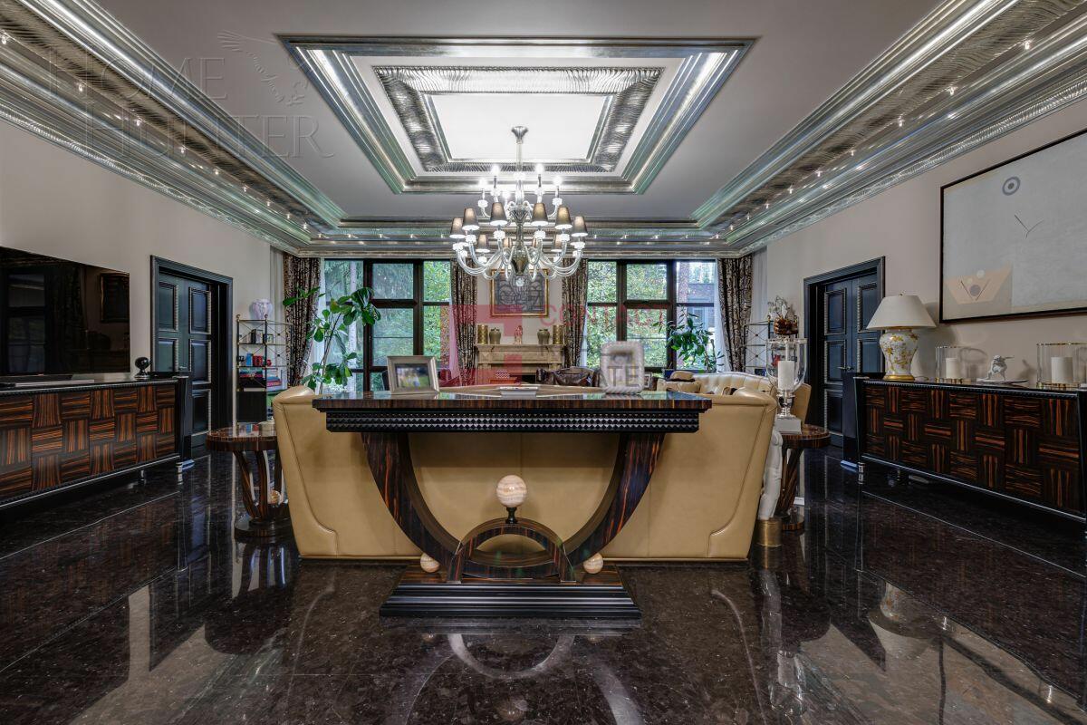 2-этажный коттедж 1 135 м² с отделкой