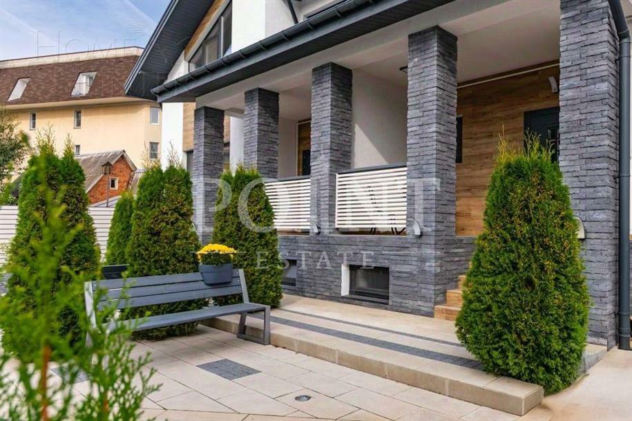 2-этажный коттедж 673 м² с отделкой