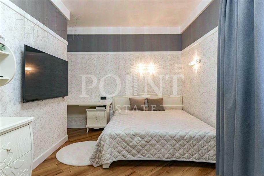 2-этажный коттедж 673 м² с отделкой