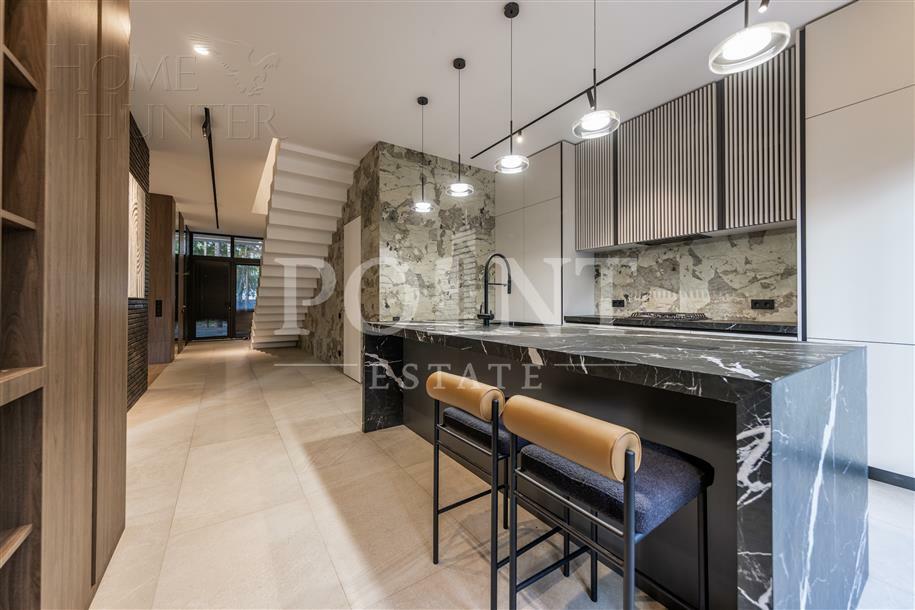 2-этажный коттедж 216 м² с отделкой