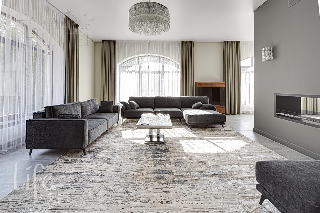 2-этажный коттедж 1 327 м² с отделкой