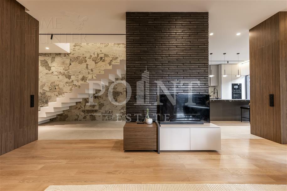 2-этажный коттедж 216 м² с отделкой