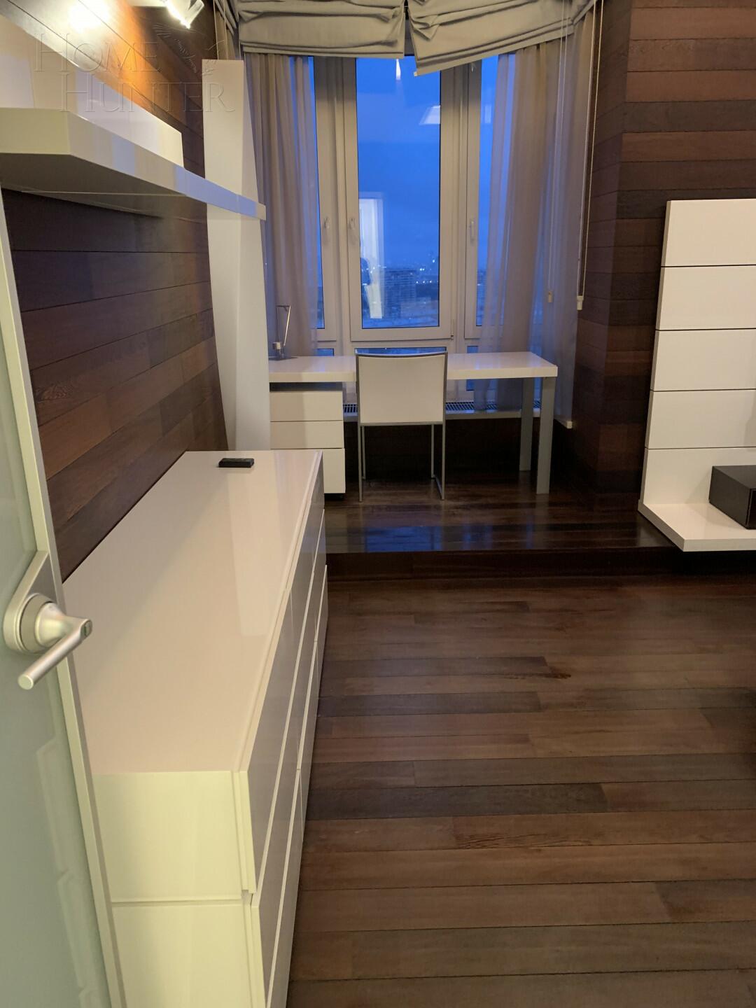 5-КОМН. КВАРТИРА С ОТДЕЛКОЙ 202.9 М² НА 26 ЭТАЖЕ