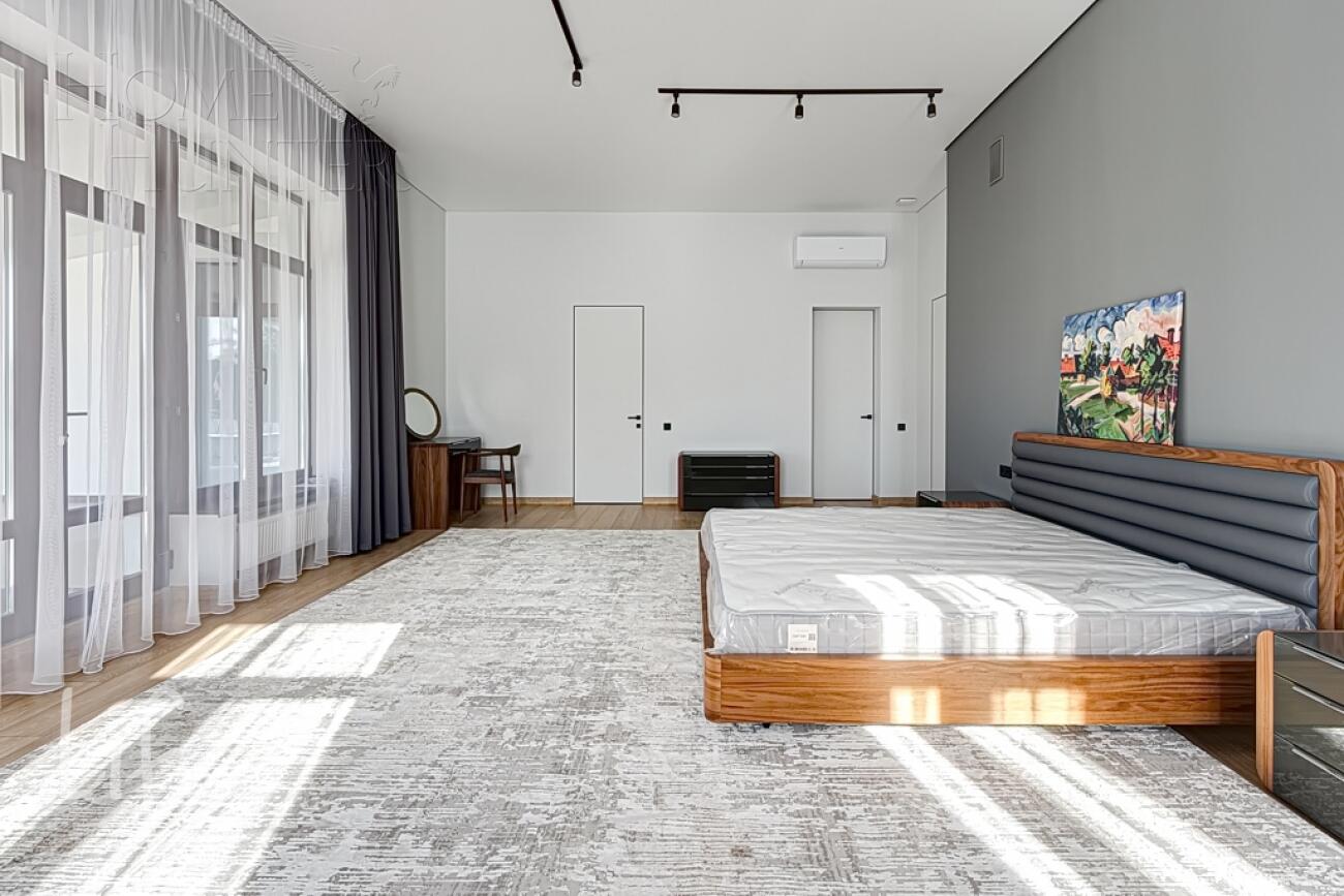 2-этажный коттедж 1 327 м² с отделкой