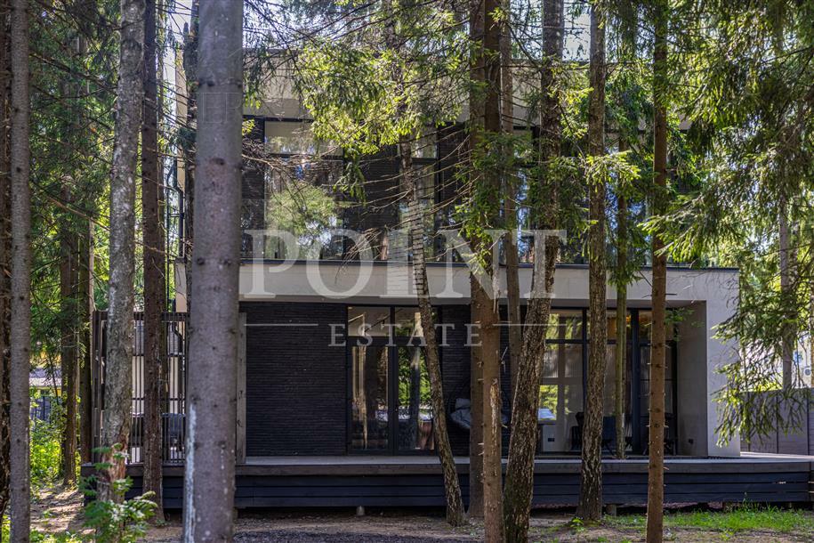 2-этажный коттедж 216 м² с отделкой