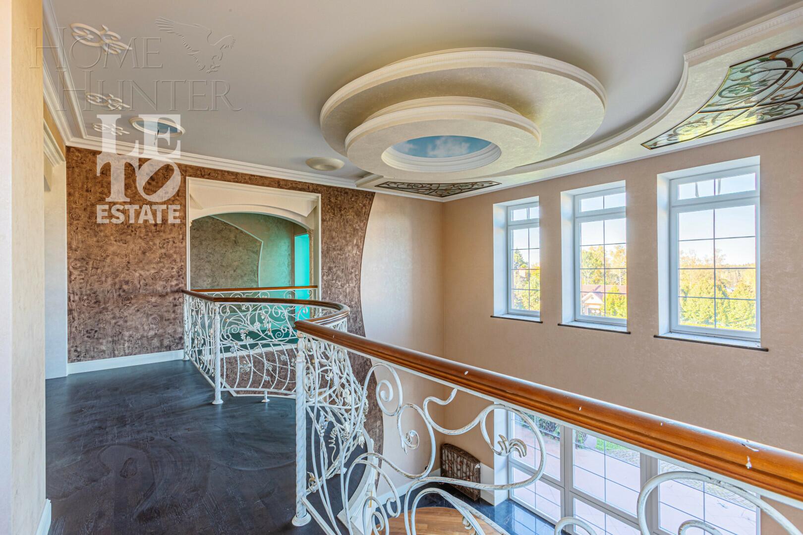 2-этажный коттедж 740 м² с отделкой