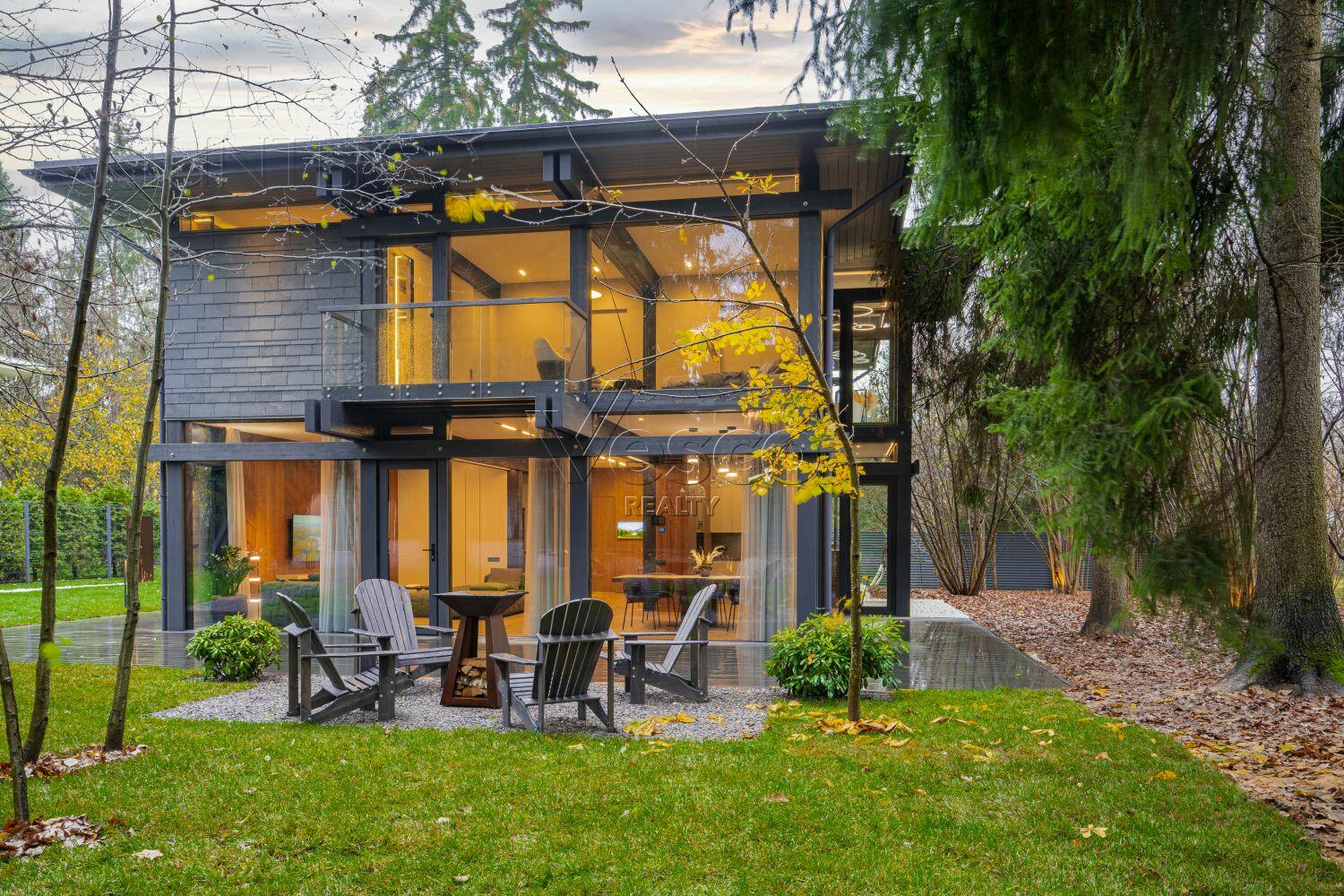 2-этажный коттедж 325 м² с отделкой