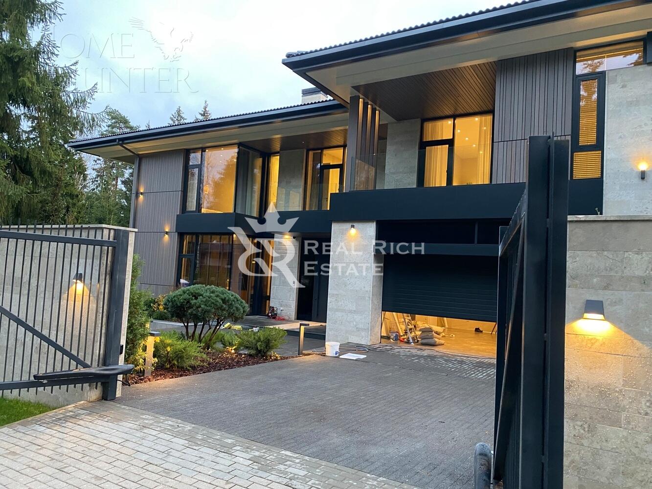 2-этажный коттедж 1 200 м² с отделкой