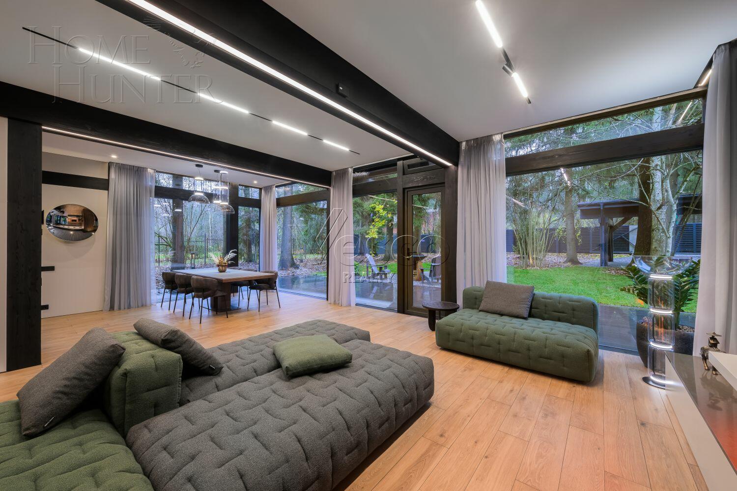 2-этажный коттедж 325 м² с отделкой