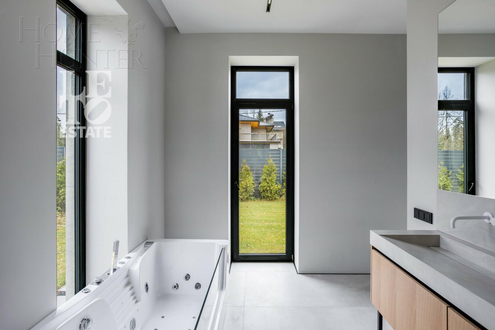 1-этажный коттедж 440 м² с отделкой