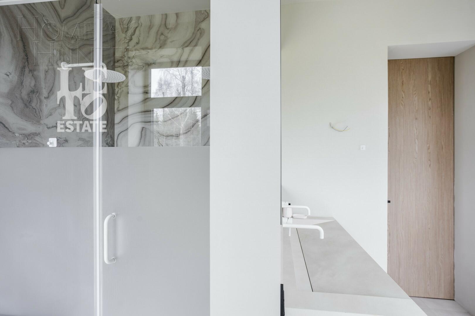 1-этажный коттедж 440 м² с отделкой