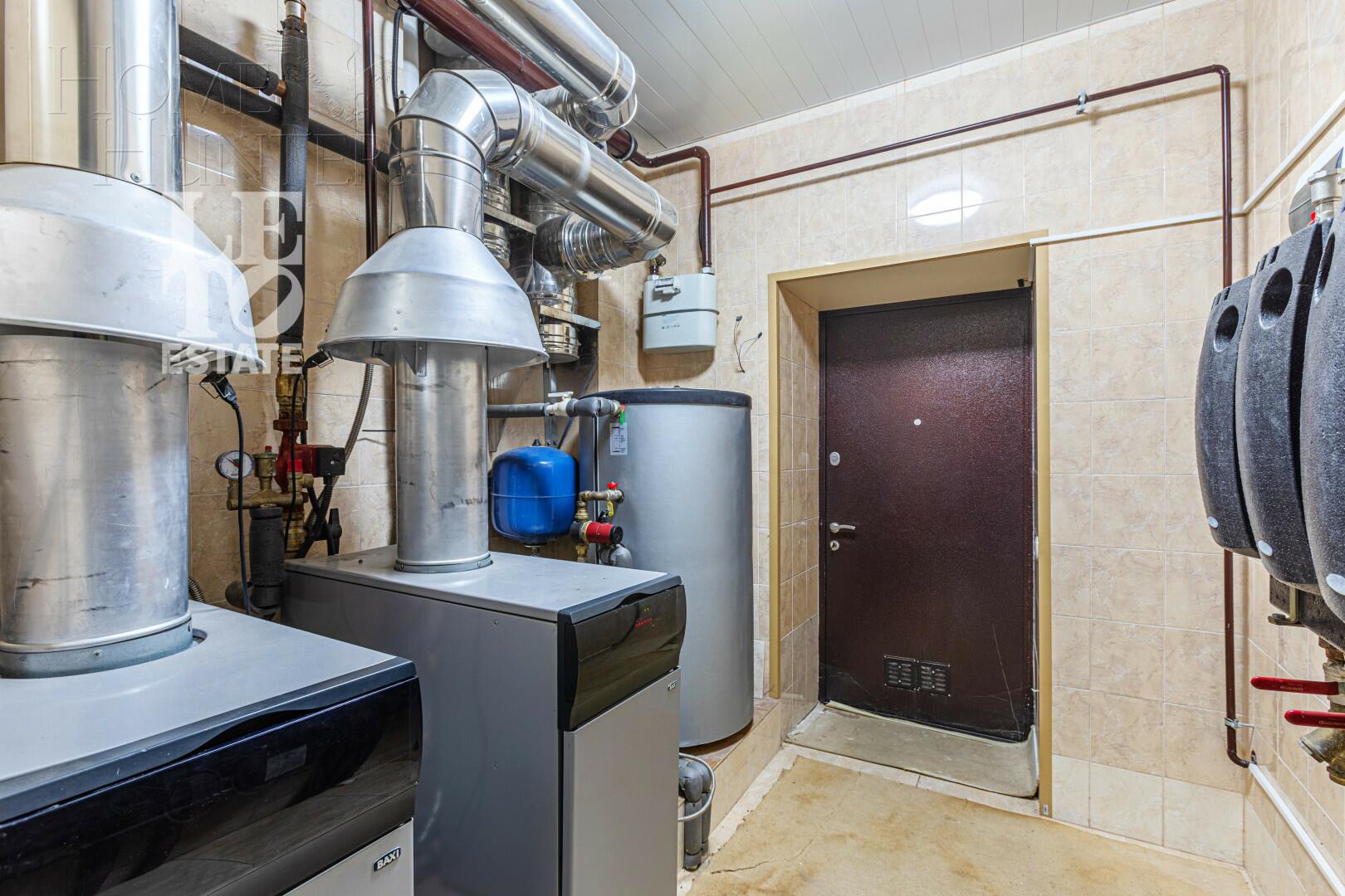 2-этажный коттедж 740 м² с отделкой