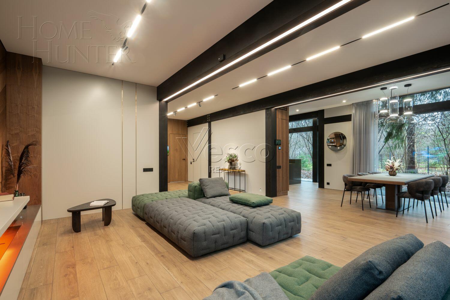 2-этажный коттедж 325 м² с отделкой