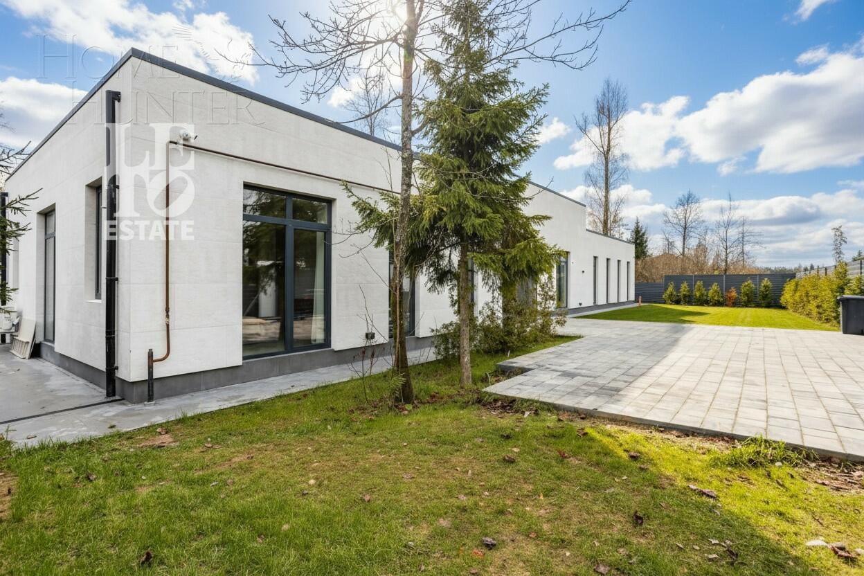 1-этажный коттедж 440 м² с отделкой