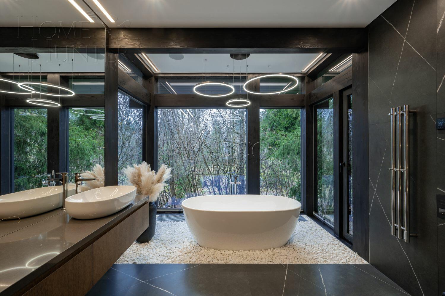 2-этажный коттедж 325 м² с отделкой