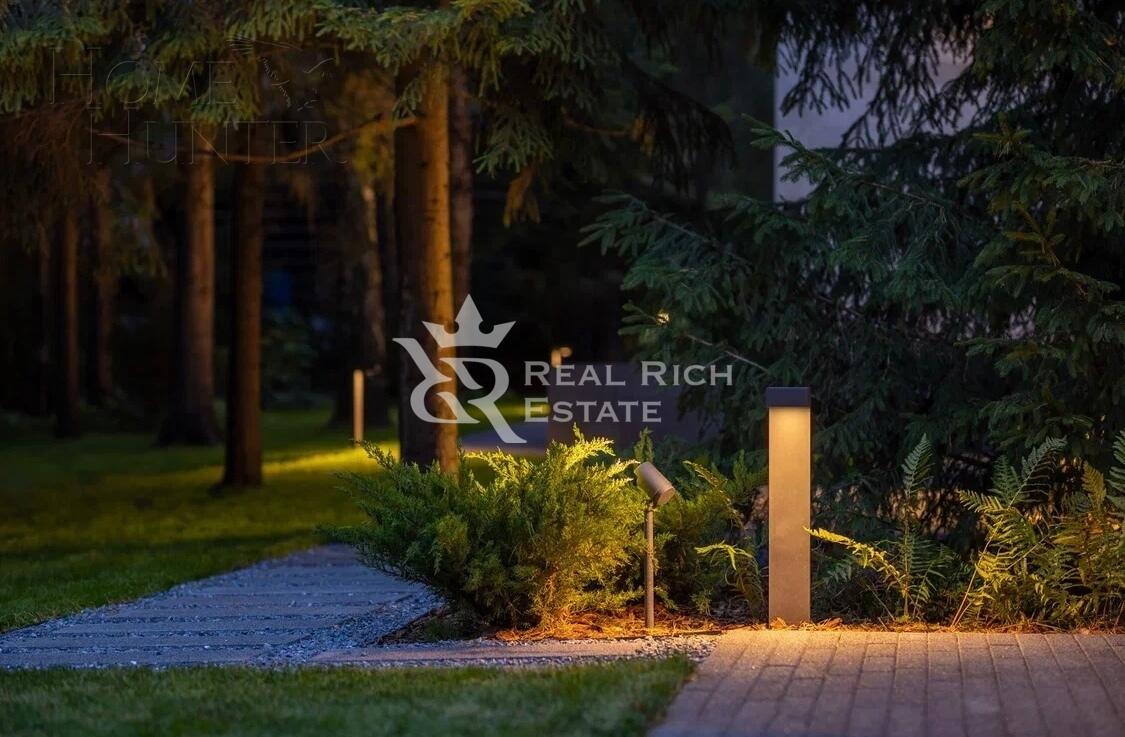 2-этажный коттедж 1 200 м² с отделкой