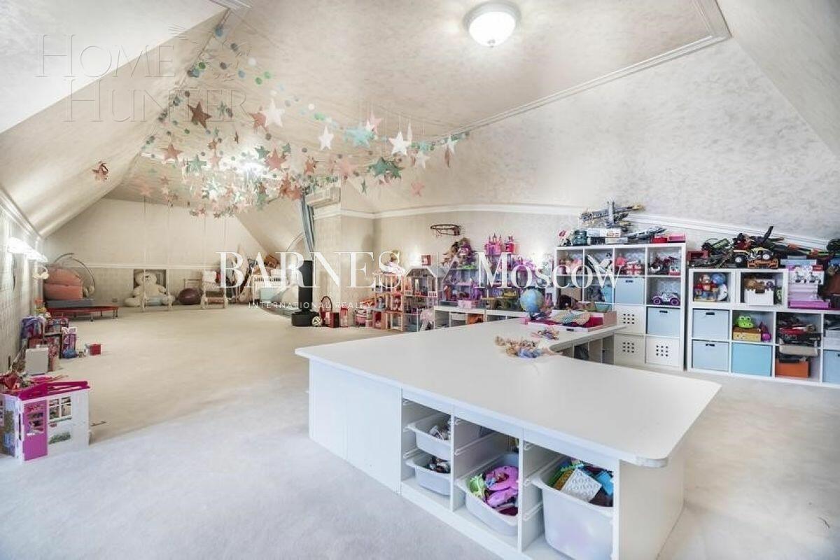 2-этажный коттедж 1 000 м² с отделкой