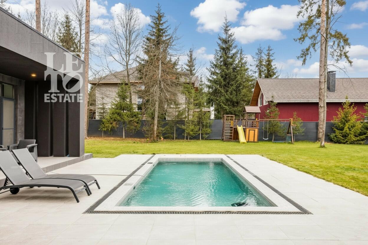 2-этажный коттедж 450 м² с отделкой