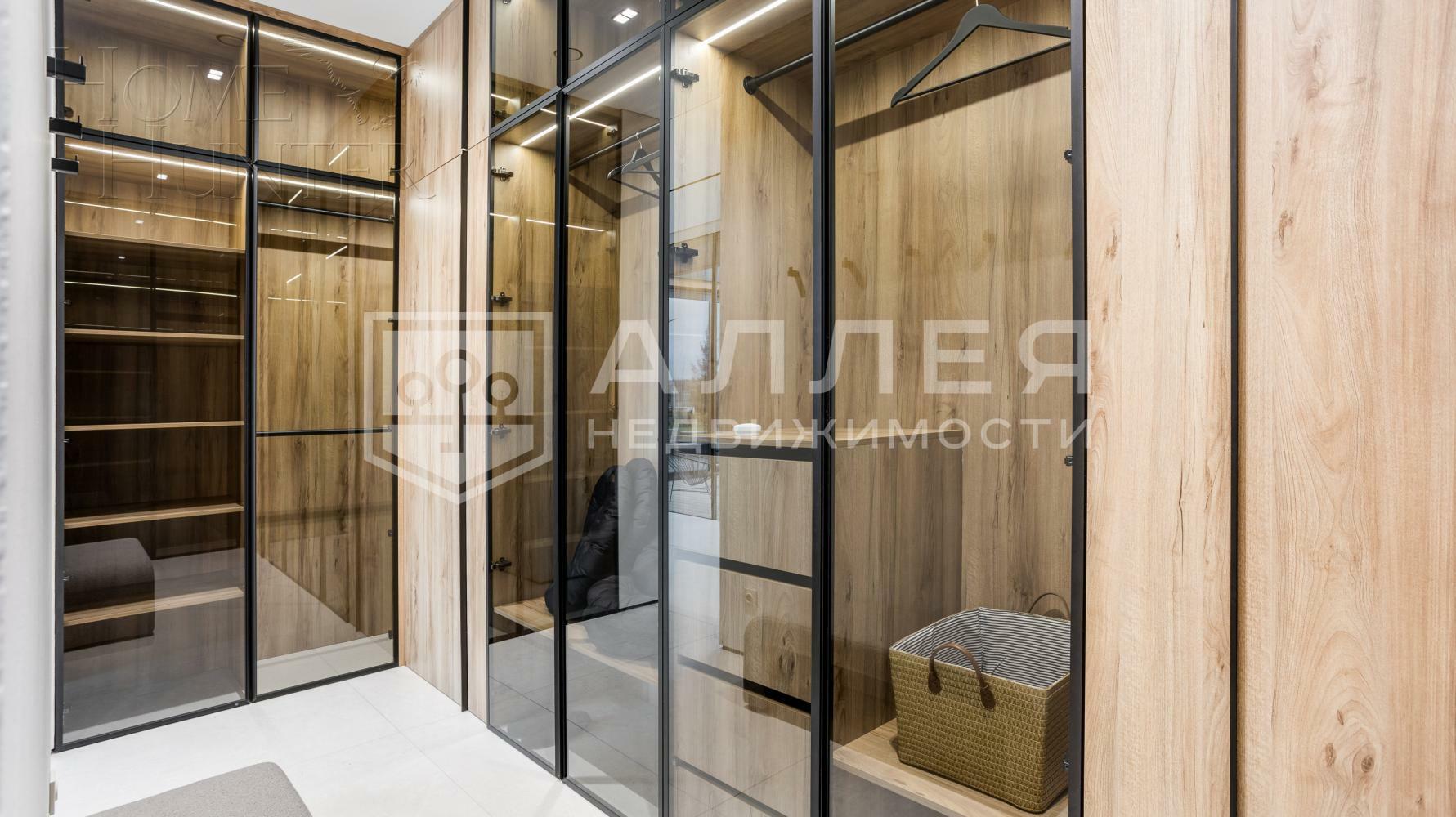 2-этажный коттедж 283 м² с отделкой