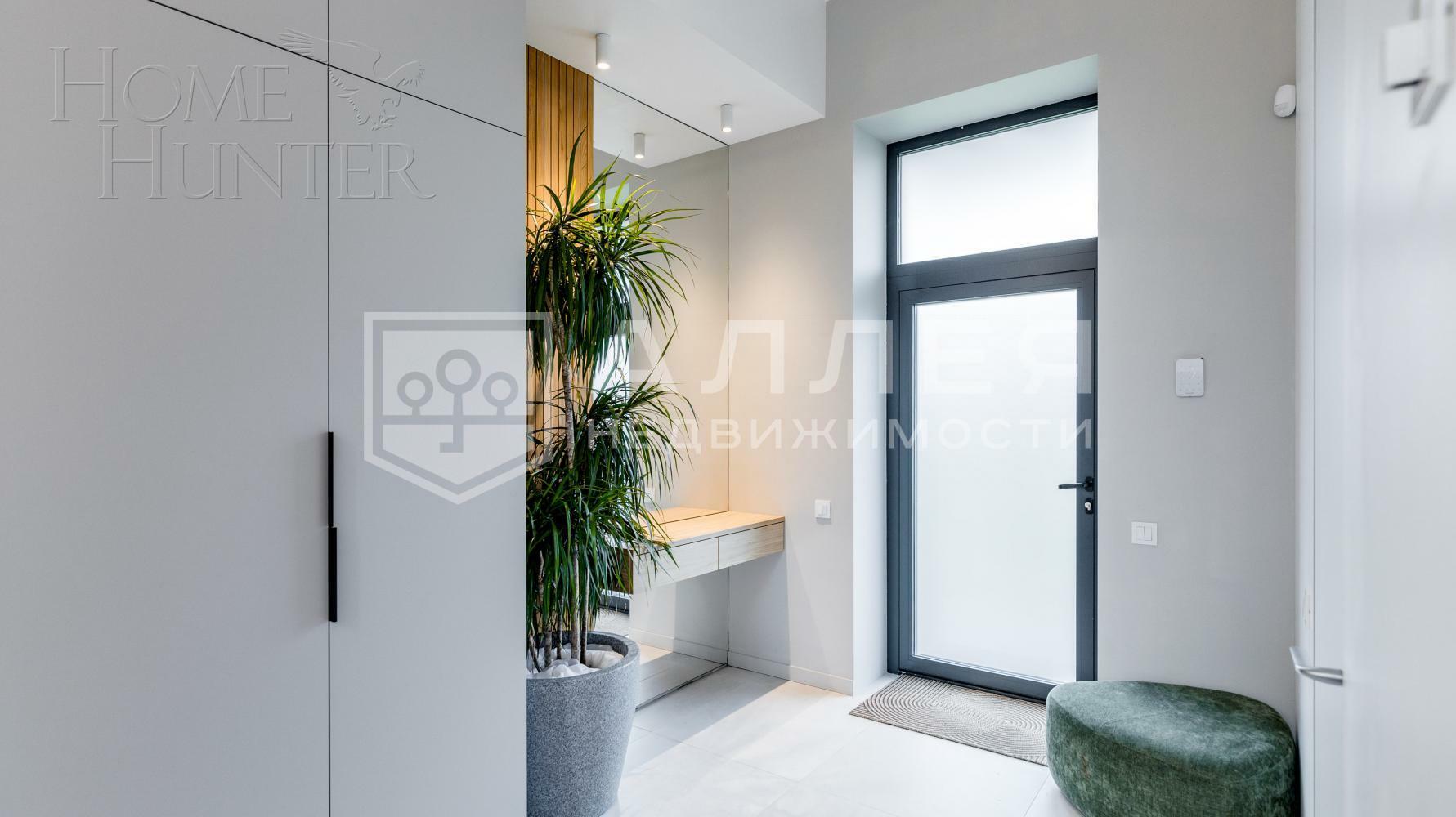 2-этажный коттедж 350 м² с отделкой