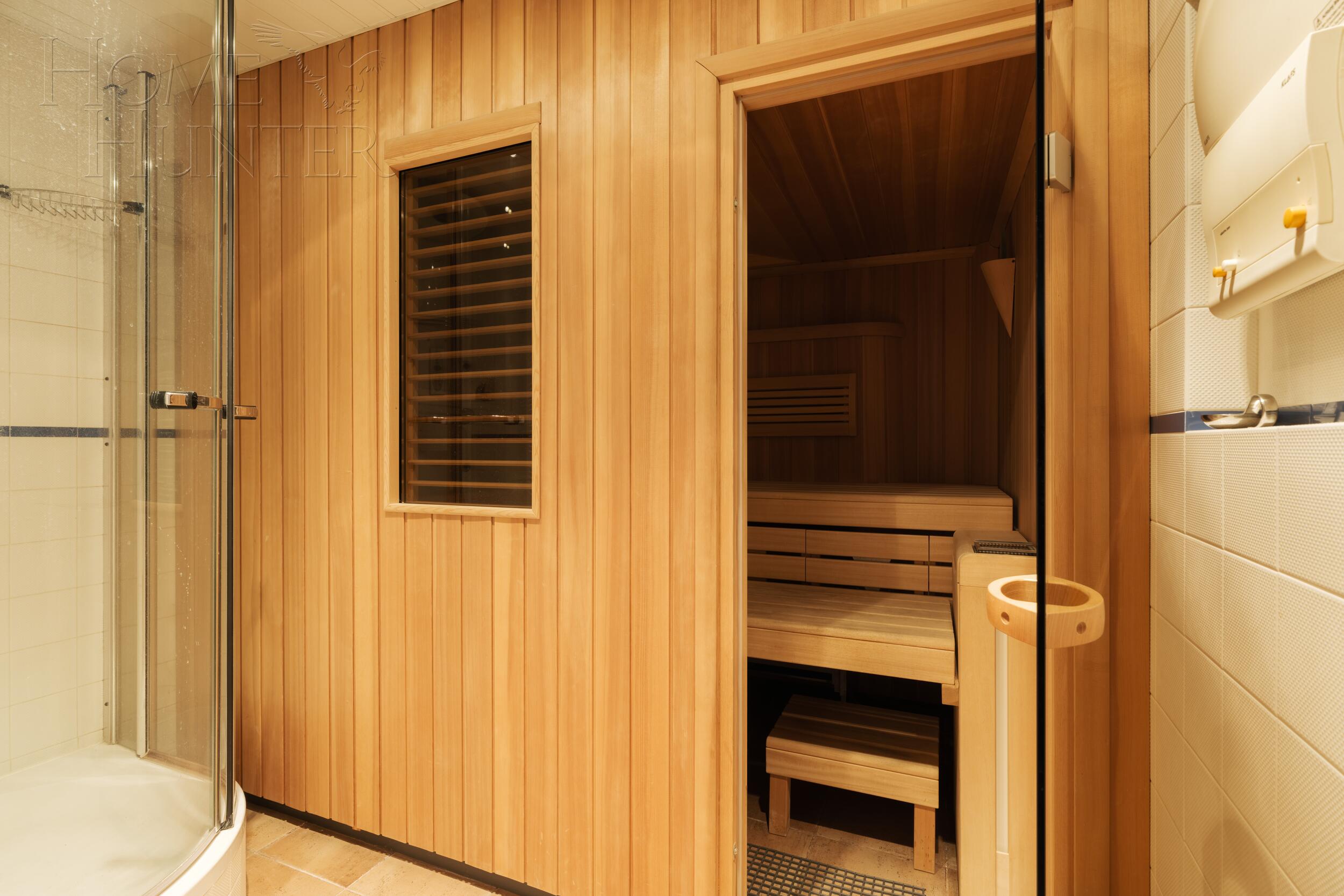 2-этажный коттедж 444 м² с отделкой