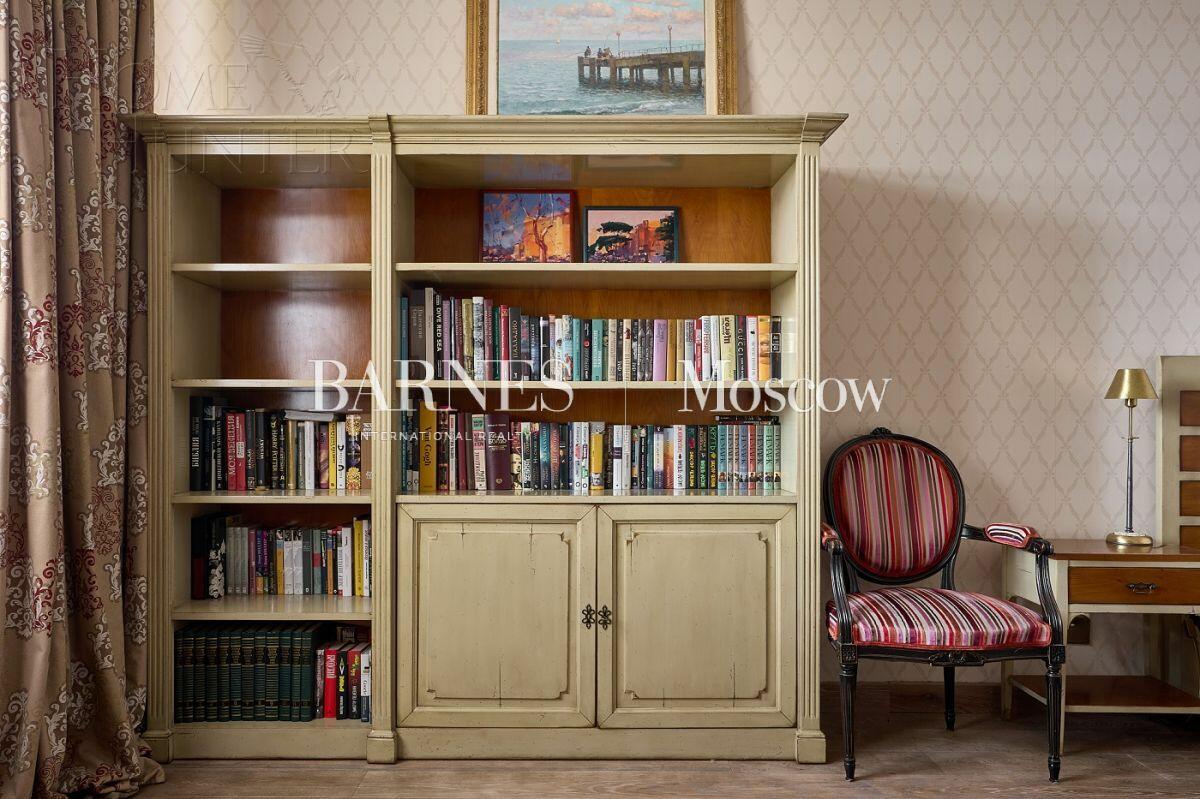 4-КОМН. КВАРТИРА С ОТДЕЛКОЙ 177.6 М² НА 10 ЭТАЖЕ