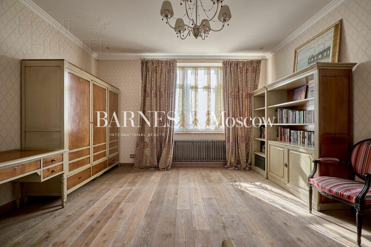 4-КОМН. КВАРТИРА С ОТДЕЛКОЙ 177.6 М² НА 10 ЭТАЖЕ