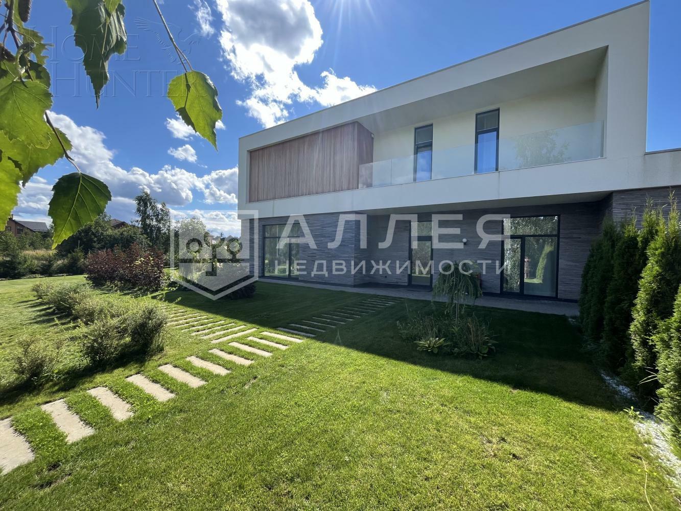 2-этажный коттедж 350 м² с отделкой