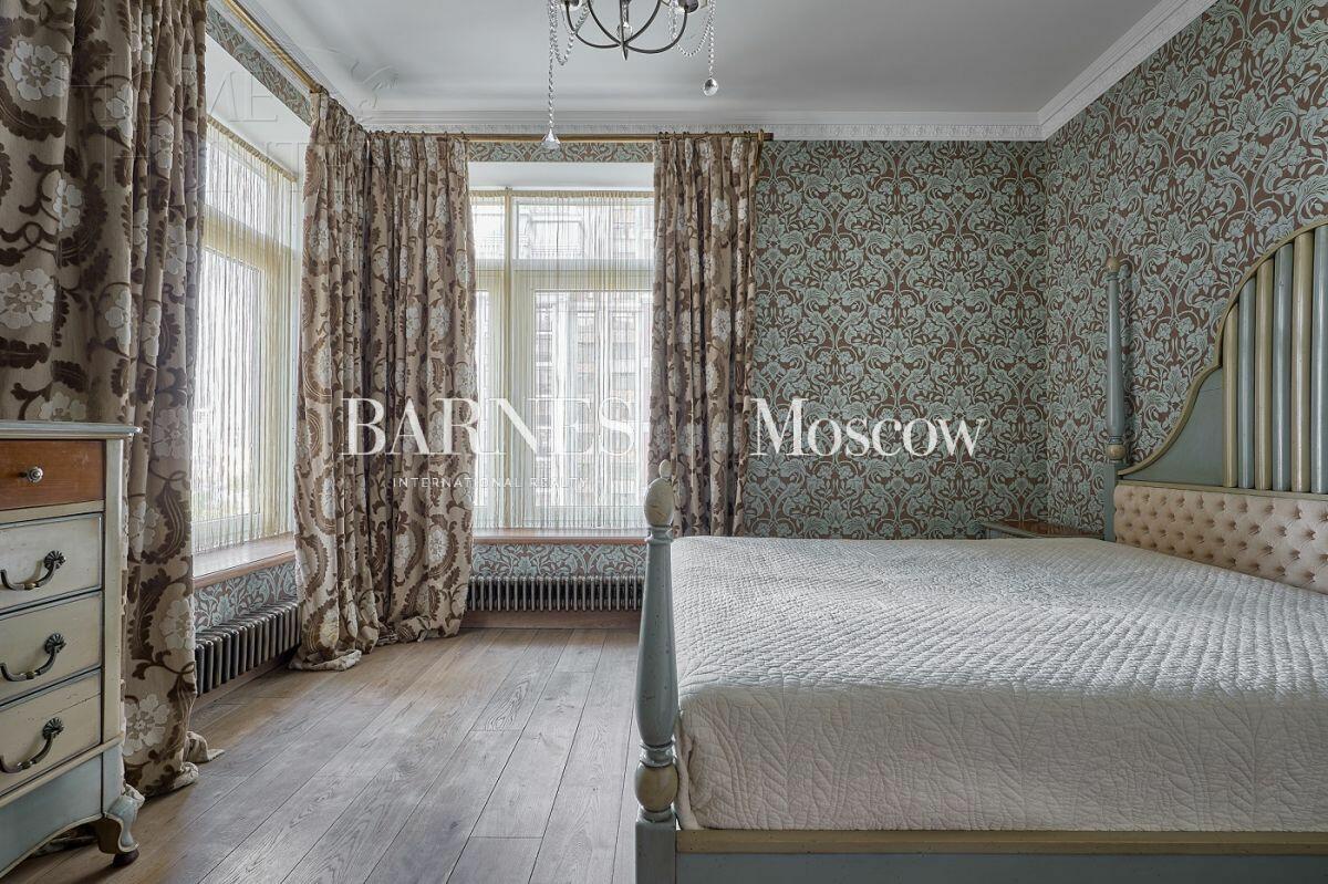 4-КОМН. КВАРТИРА С ОТДЕЛКОЙ 177.6 М² НА 10 ЭТАЖЕ