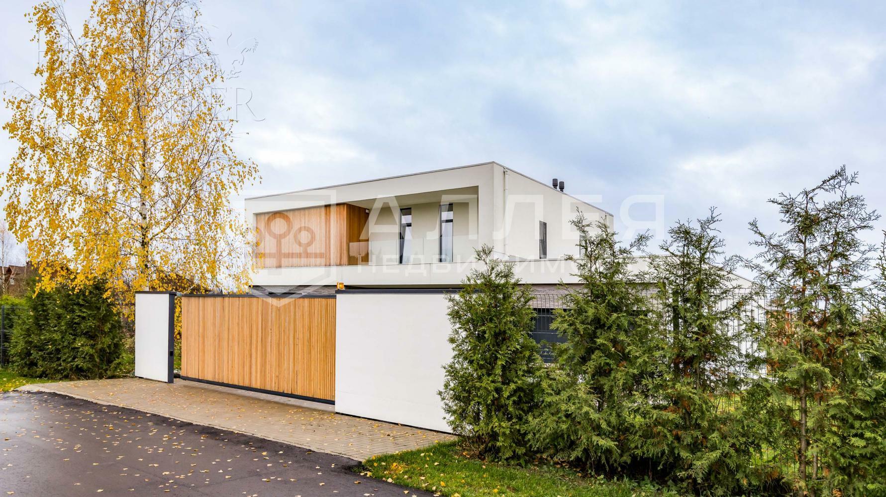 2-этажный коттедж 350 м² с отделкой