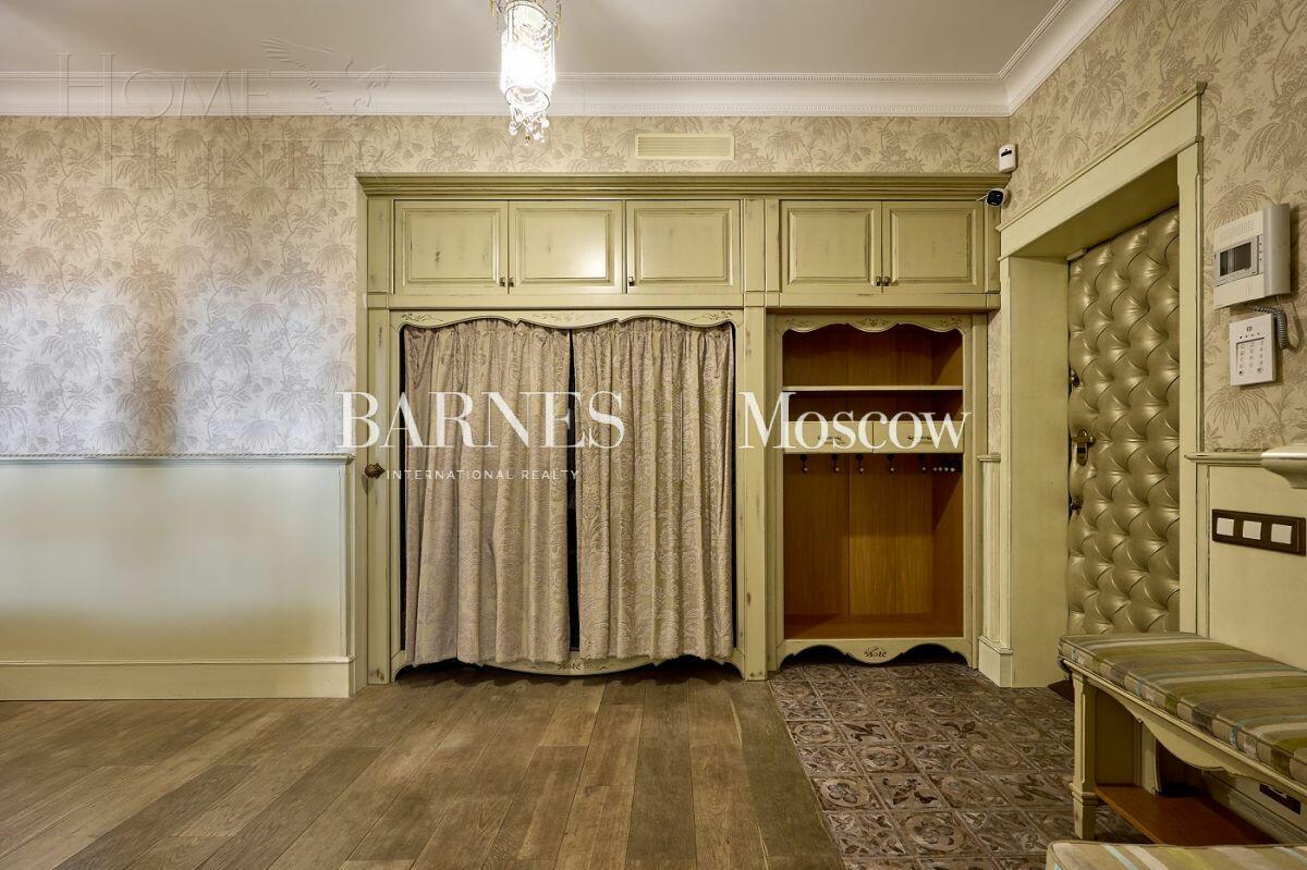 4-КОМН. КВАРТИРА С ОТДЕЛКОЙ 177.6 М² НА 10 ЭТАЖЕ