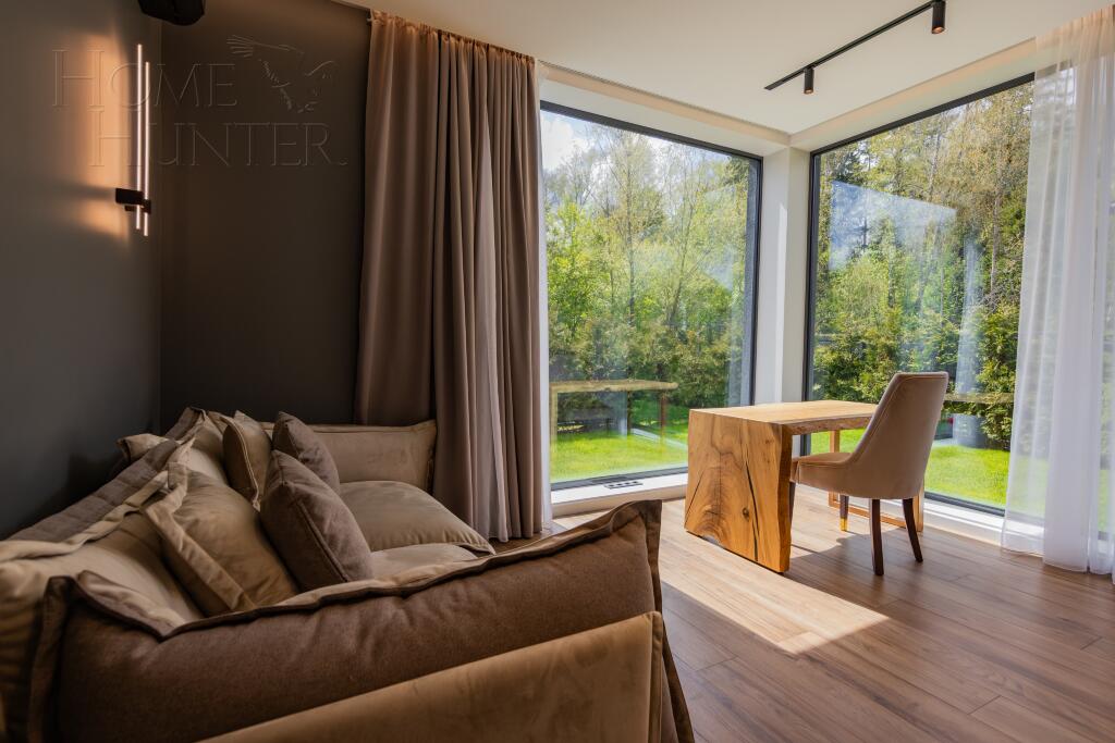 2-этажный коттедж 300 м² с отделкой