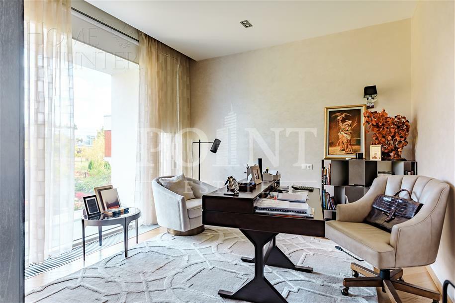 2-этажный коттедж 390 м² с отделкой